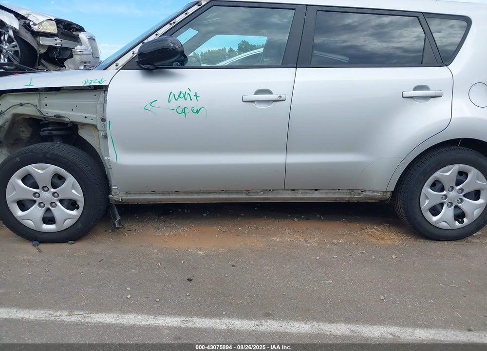 2015 KIA SOUL VIN: KNDJN2A28F7776426