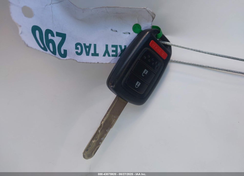2015 HONDA FIT VIN: 3HGGK5H52FM730912