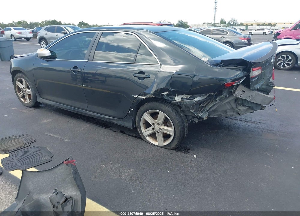 2014 TOYOTA CAMRY SE VIN: 4T1BF1FK7EU348802