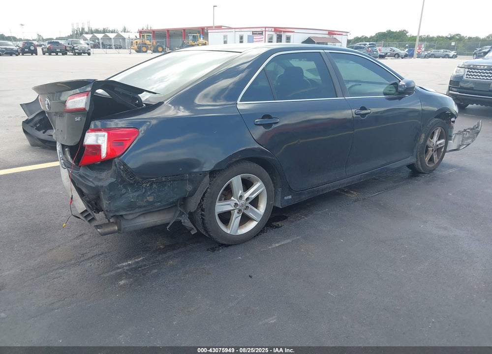 2014 TOYOTA CAMRY SE VIN: 4T1BF1FK7EU348802