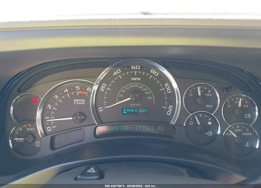 2005 CADILLAC ESCALADE STANDARD VIN: 1GYEK63N35R106840
