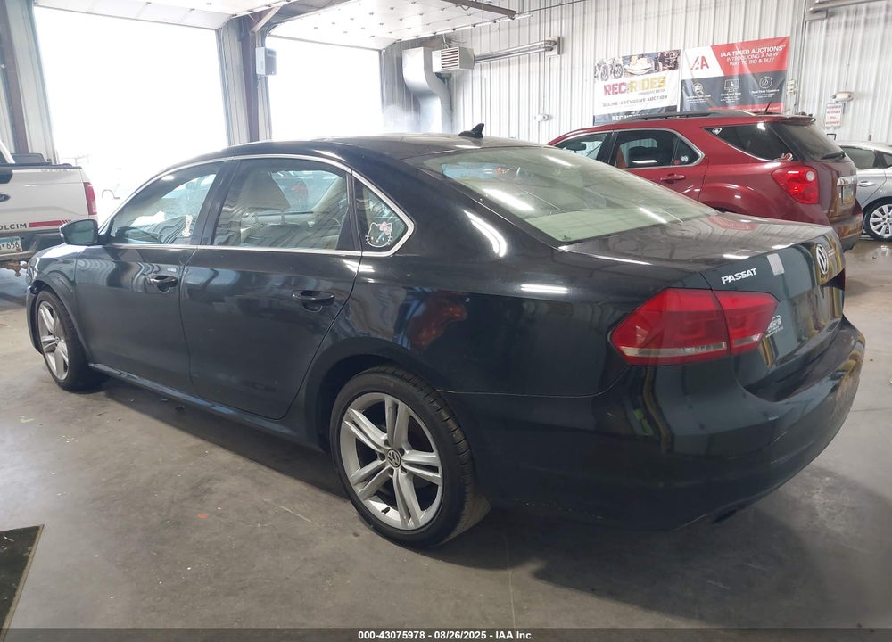 2014 VOLKSWAGEN PASSAT 1.8T SE VIN: 1VWBT7A39EC036290