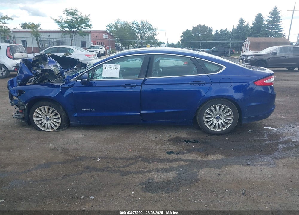 2013 FORD FUSION VIN: 3FA6P0LU8DR229316