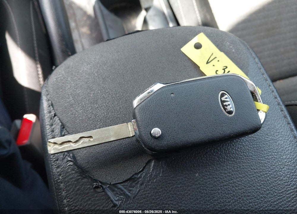 2020 KIA SOUL VIN: KNDJ23AU7L7733157