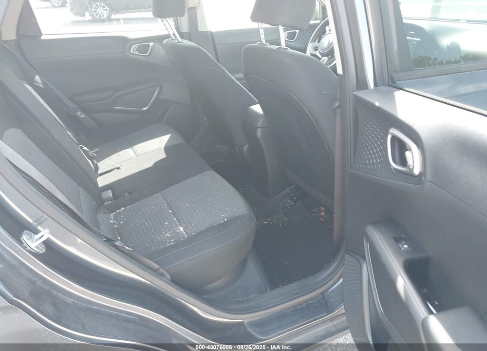 2020 KIA SOUL VIN: KNDJ23AU7L7733157