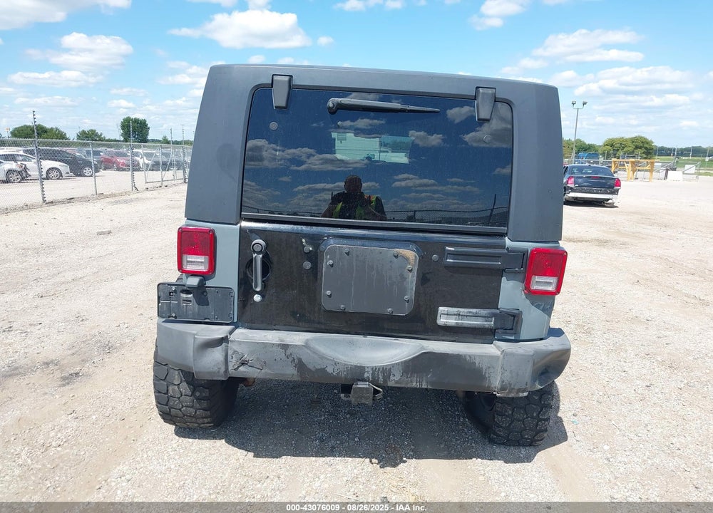 2015 JEEP WRANGLER UNLIMITED VIN: 1C4BJWDG1FL662600