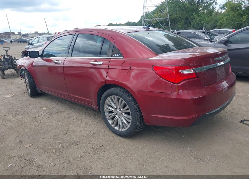 2013 CHRYSLER 200 VIN: 1C3CCBCG0DN578377