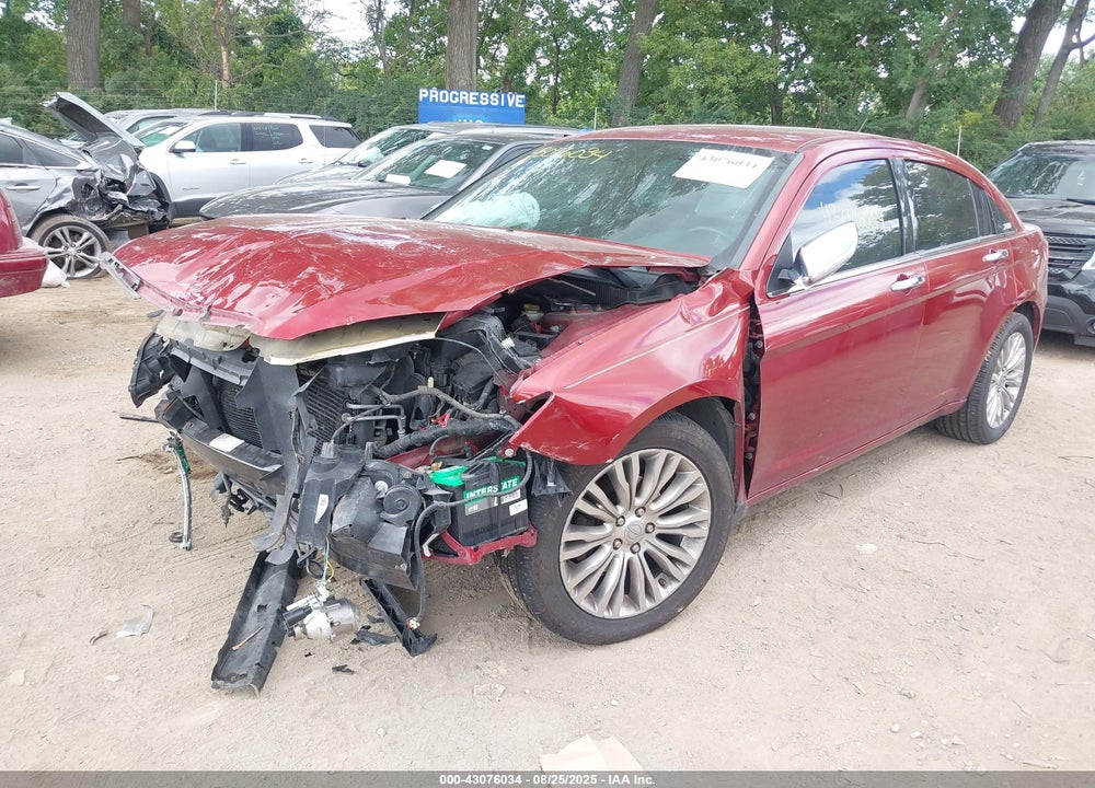 2013 CHRYSLER 200 VIN: 1C3CCBCG0DN578377