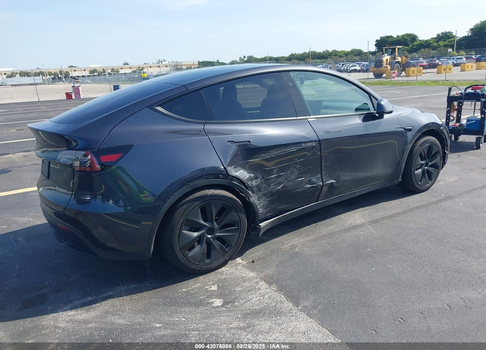 2024 TESLA MODEL Y LONG RANGE DUAL MOTOR ALL-WHEEL DRIVE VIN: 7SAYGAEE8RF114614