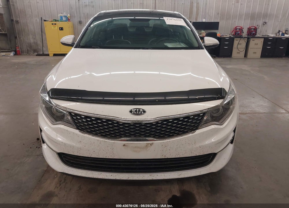 2016 KIA OPTIMA VIN: 5XXGU4L32GG002132