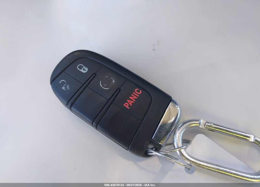 2016 JEEP RENEGADE VIN: ZACCJBBT7GPE15169