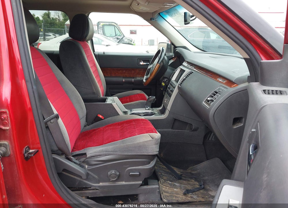 2011 FORD FLEX VIN: 2FMHK6DC8BBD11595