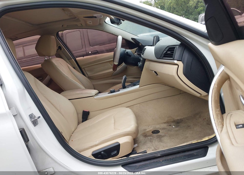 2013 BMW 3 SERIES VIN: WBA3C1C58DK104874