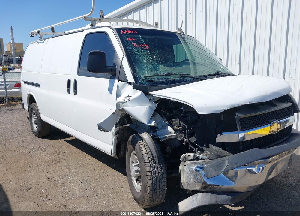 2017 CHEVROLET EXPRESS 2500 WORK VAN VIN: 1GCWGAFF7H1117779