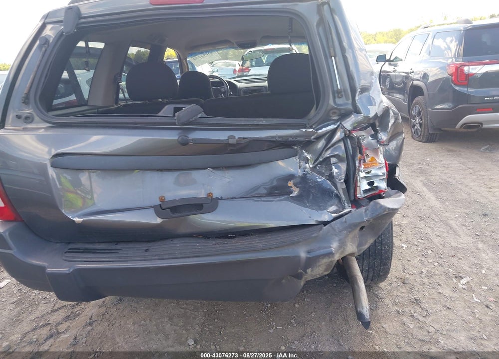 2004 JEEP GRAND CHEROKEE LAREDO VIN: 1J4GW48S94C427380