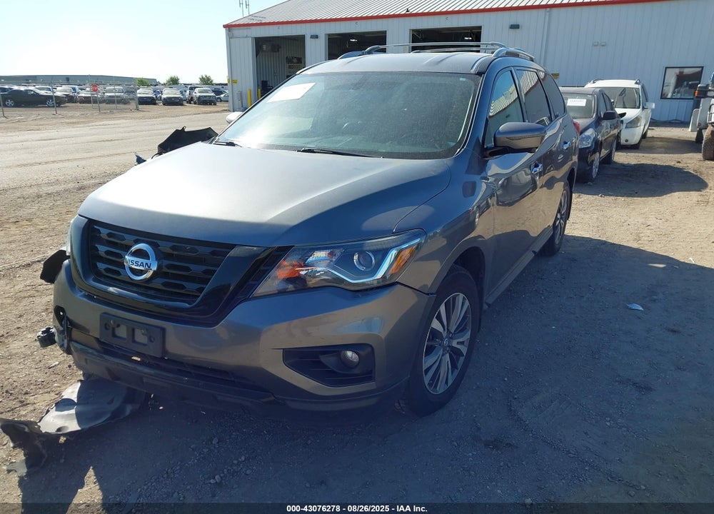 2017 NISSAN PATHFINDER VIN: 5N1DR2MM4HC637110