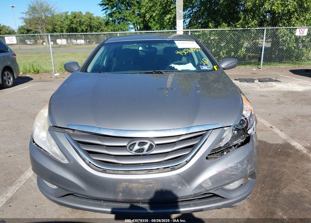 2013 HYUNDAI SONATA GLS VIN: 5NPEB4AC2DH770581