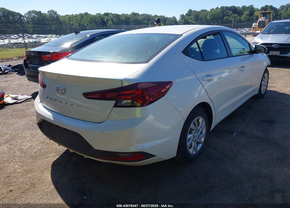 2020 HYUNDAI ELANTRA VIN: 5NPD74LF1LH563392
