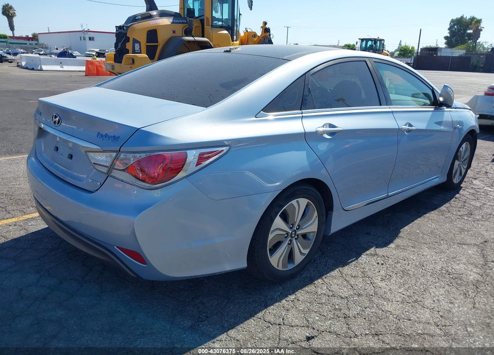 2015 HYUNDAI SONATA HYBRID LIMITED VIN: KMHEC4A45FA128951