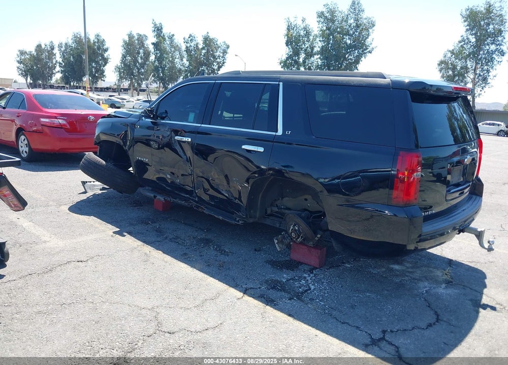 2017 CHEVROLET TAHOE LT VIN: 1GNSCBKCXHR332030
