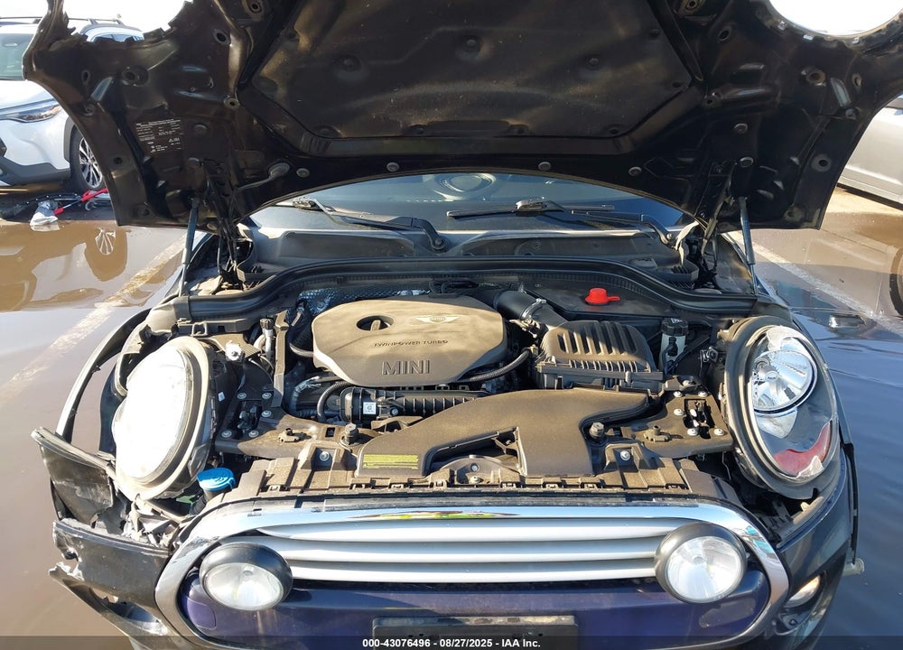 2015 MINI HARDTOP VIN: WMWXM5C57FT938508