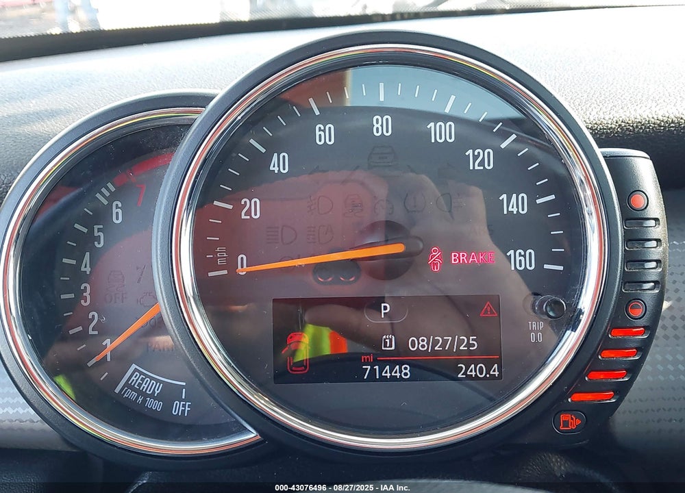 2015 MINI HARDTOP VIN: WMWXM5C57FT938508