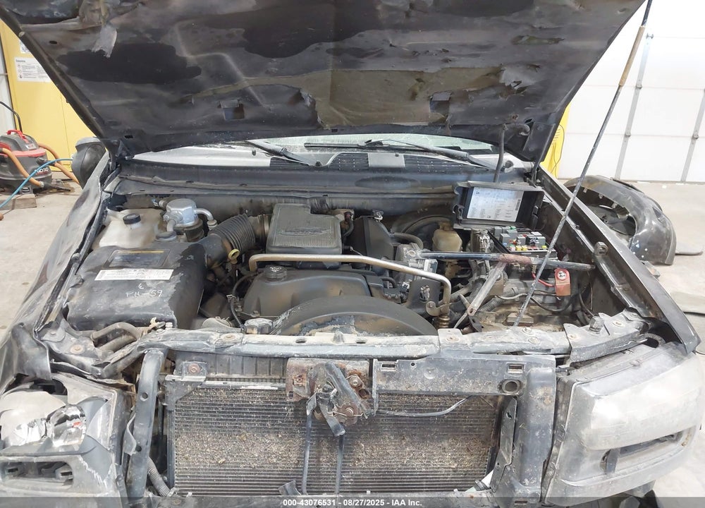2004 CHEVROLET TRAILBLAZER LT VIN: 1GNDT13S042230148