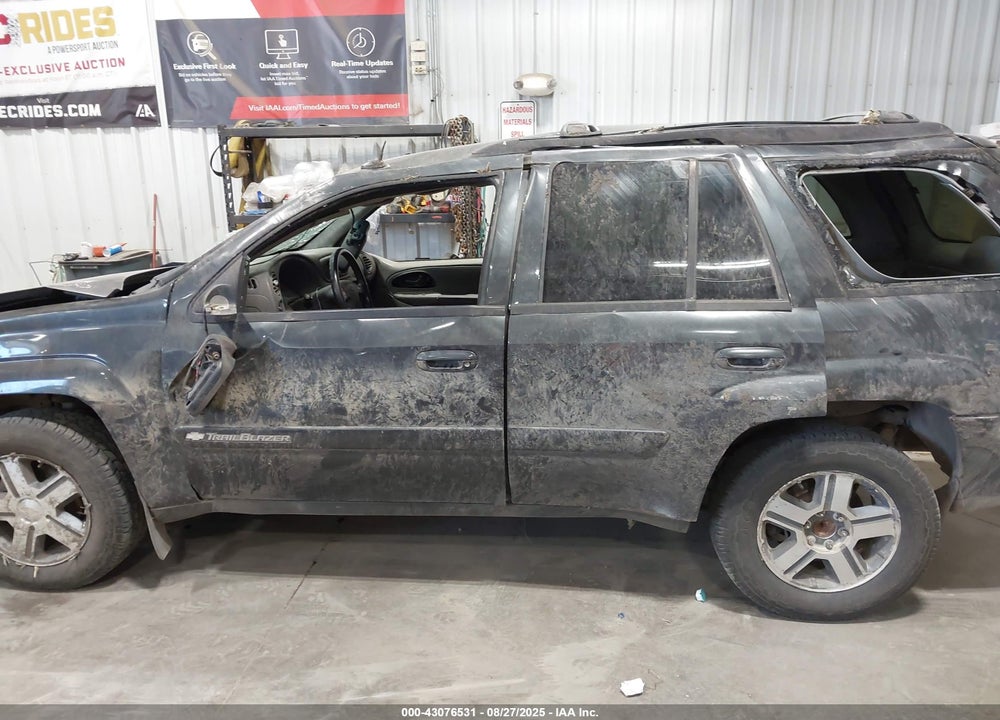 2004 CHEVROLET TRAILBLAZER LT VIN: 1GNDT13S042230148
