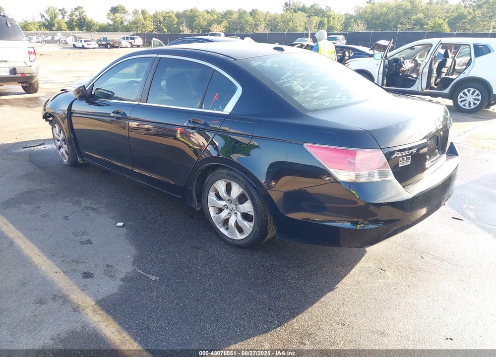 2009 HONDA ACCORD VIN: 1HGCP26819A139225