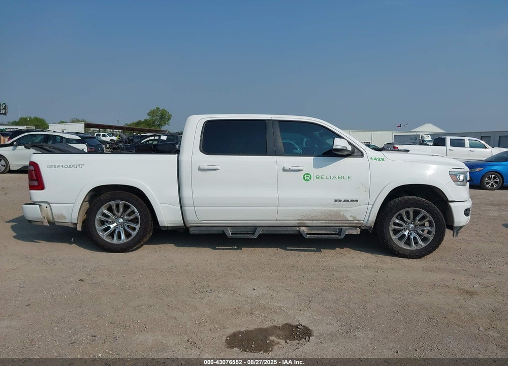 2022 RAM 1500 VIN: 1C6RREJM8NN169714