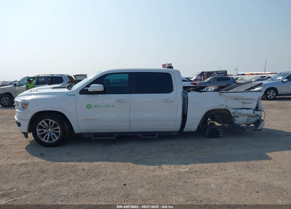 2022 RAM 1500 VIN: 1C6RREJM8NN169714