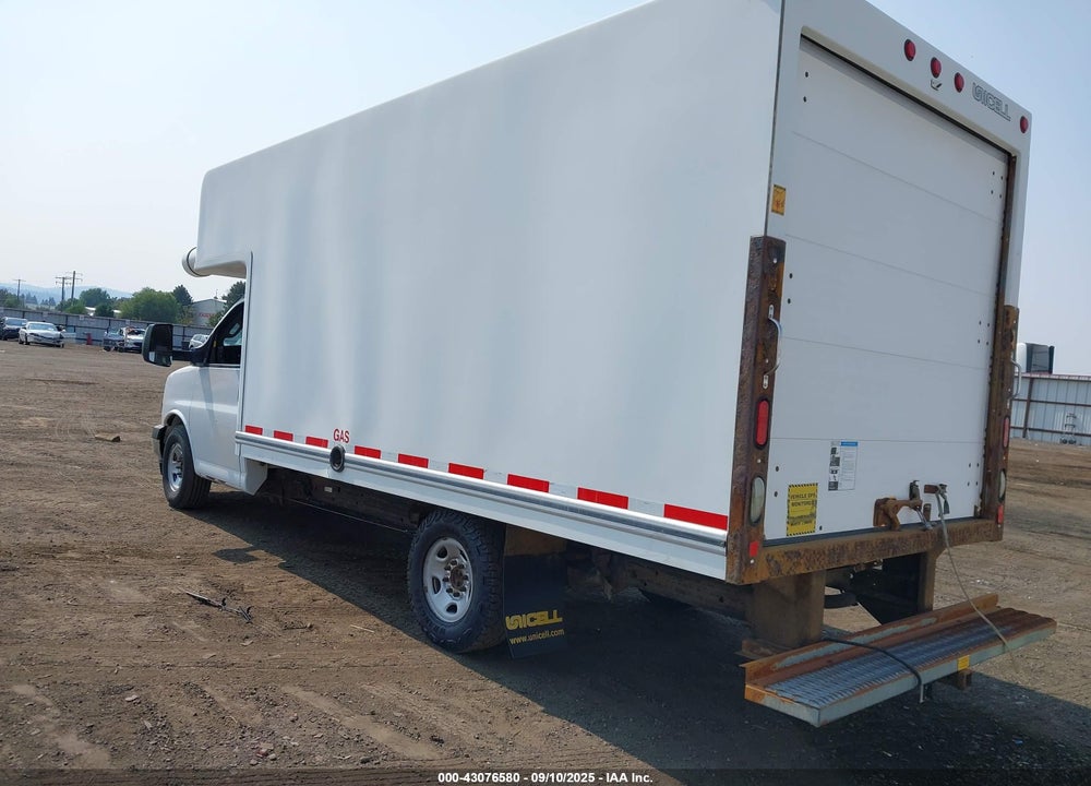 2018 CHEVROLET EXPRESS CUTAWAY WORK VAN VIN: 1GB0GSFG5J1267923