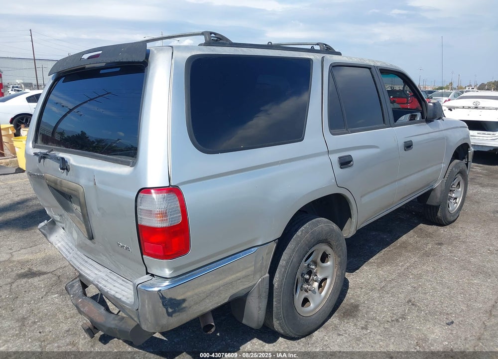 2000 TOYOTA 4RUNNER VIN: JT3GM84RXY0067375