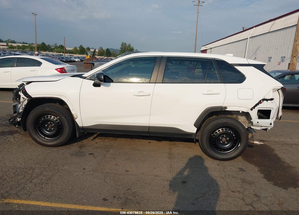 2024 TOYOTA RAV4 VIN: 2T3F1RFV9RW479851