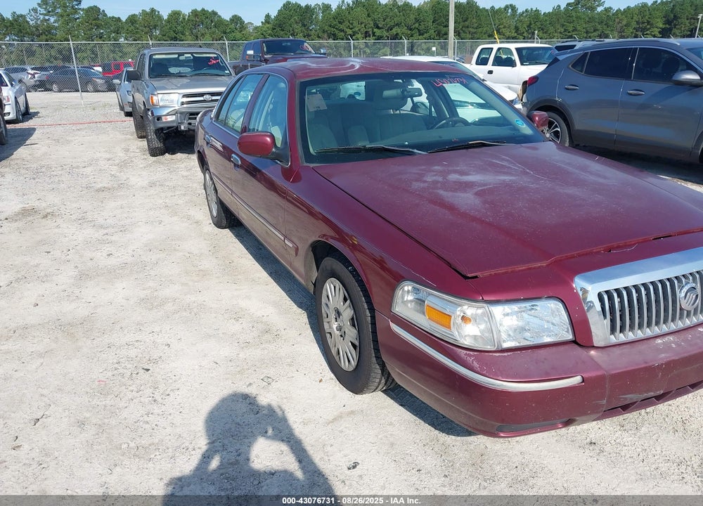 2008 MERCURY GRAND MARQUIS GS VIN: 2MEFM74V48X610427