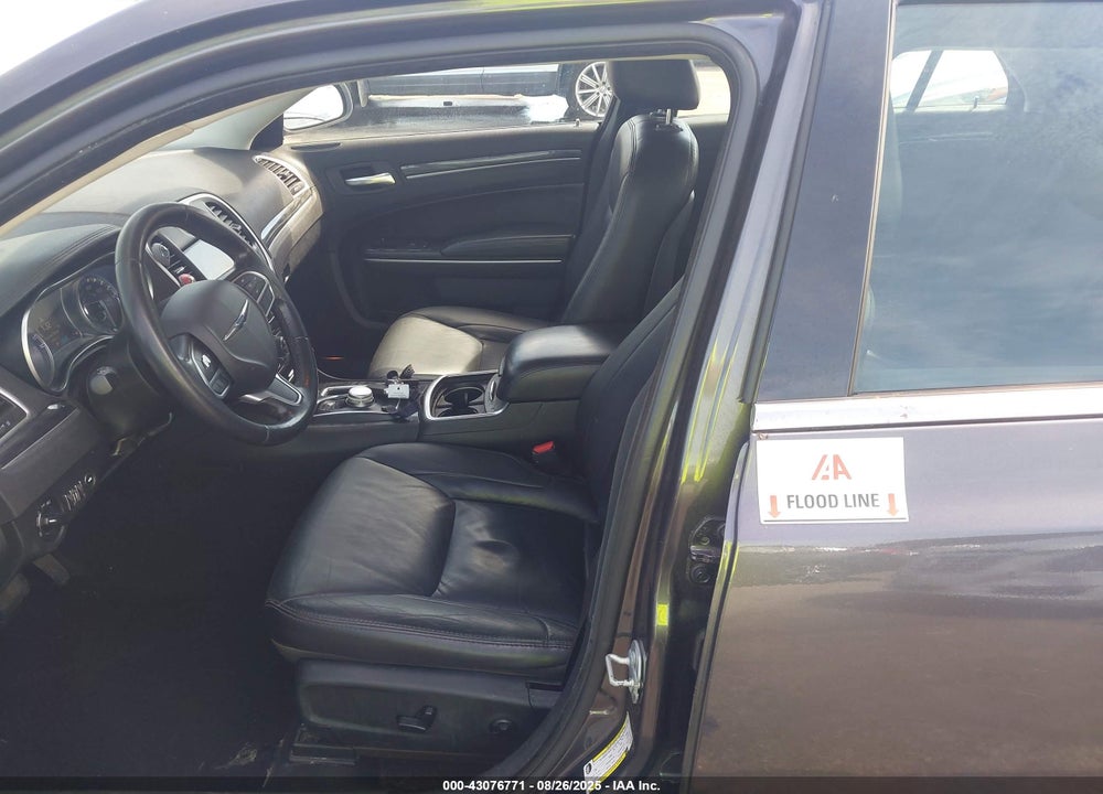 2019 CHRYSLER 300 VIN: 2C3CCAAG4KH566364