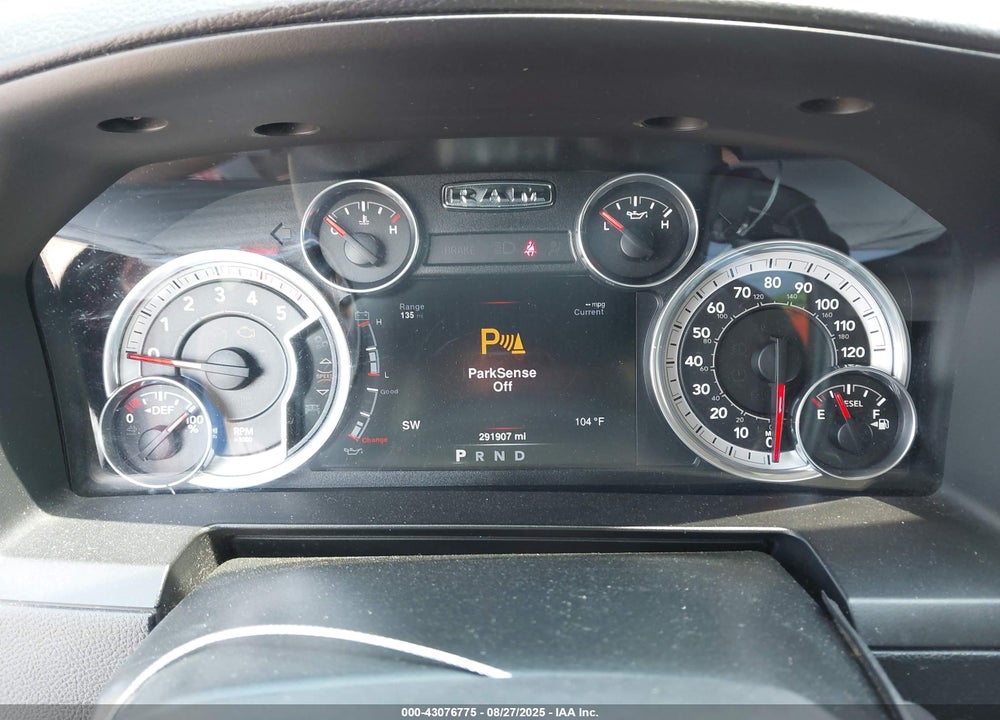 2016 RAM 2500 VIN: 3C6UR5FL9GG274235