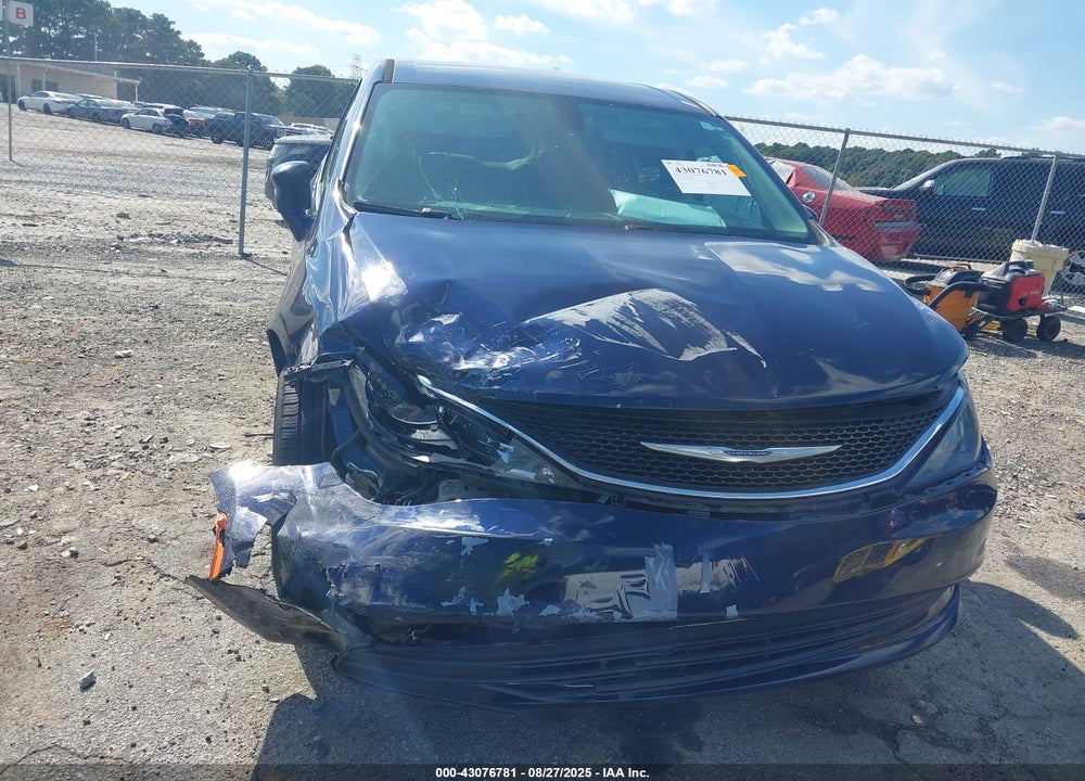 2017 CHRYSLER PACIFICA LX VIN: 2C4RC1CG7HR608516