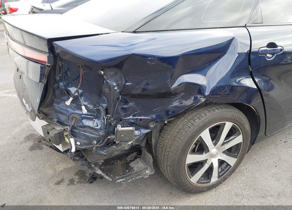 2018 TOYOTA MIRAI VIN: JTDBVRBD6JA004788