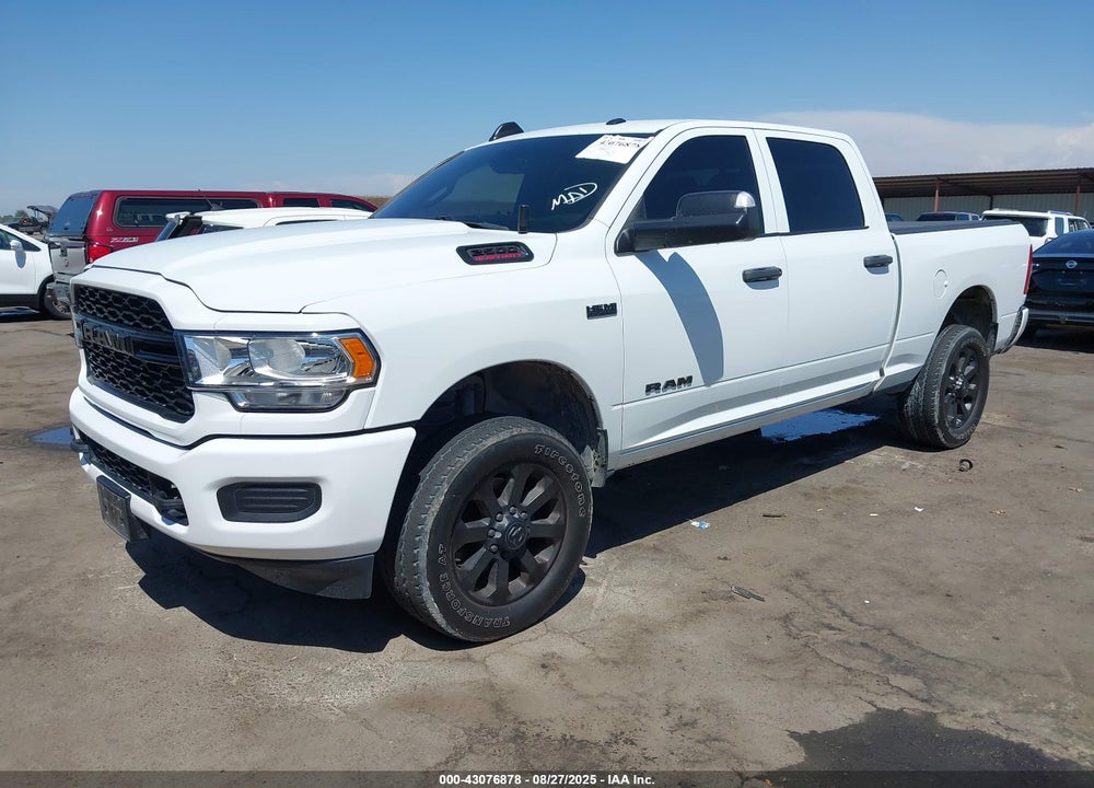 2022 RAM 2500 VIN: 3C6UR5CJ9NG411030