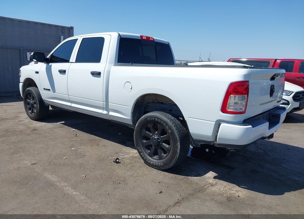 2022 RAM 2500 VIN: 3C6UR5CJ9NG411030