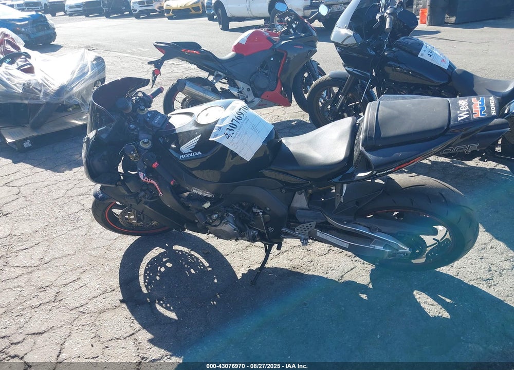 2005 HONDA CBR1000 RR VIN: JH2SC57155M101165