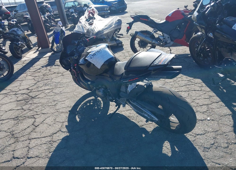 2005 HONDA CBR1000 RR VIN: JH2SC57155M101165