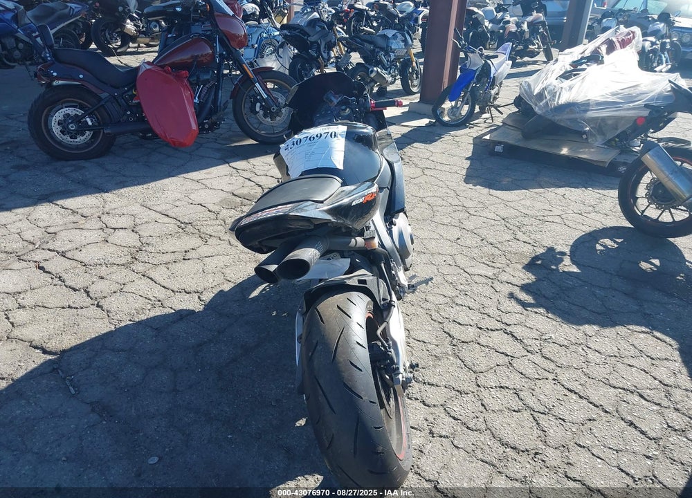 2005 HONDA CBR1000 RR VIN: JH2SC57155M101165