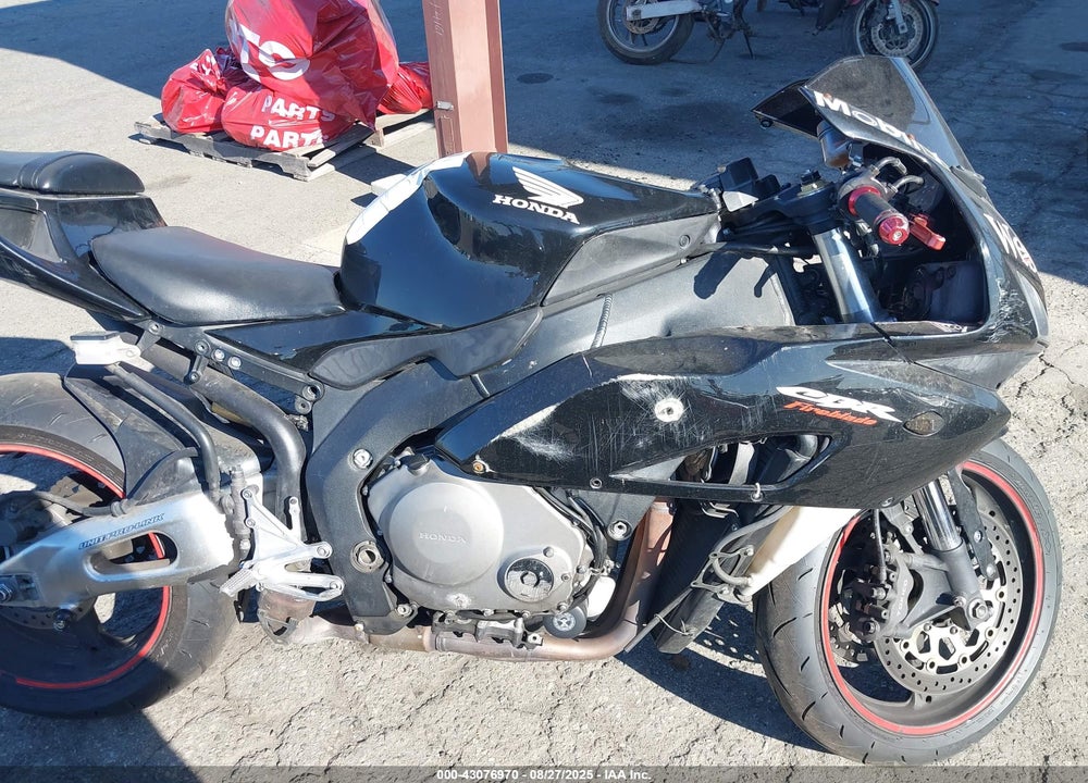 2005 HONDA CBR1000 RR VIN: JH2SC57155M101165