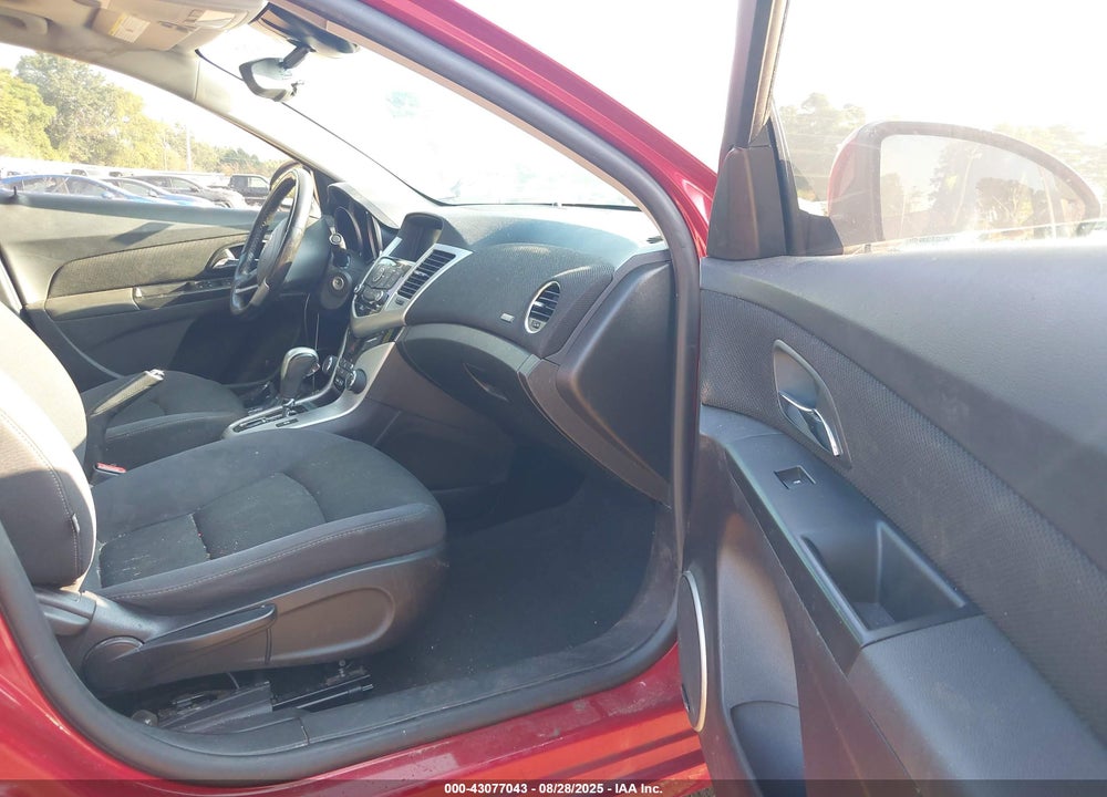 2014 CHEVROLET CRUZE 1LT AUTO VIN: 1G1PC5SB5E7411788