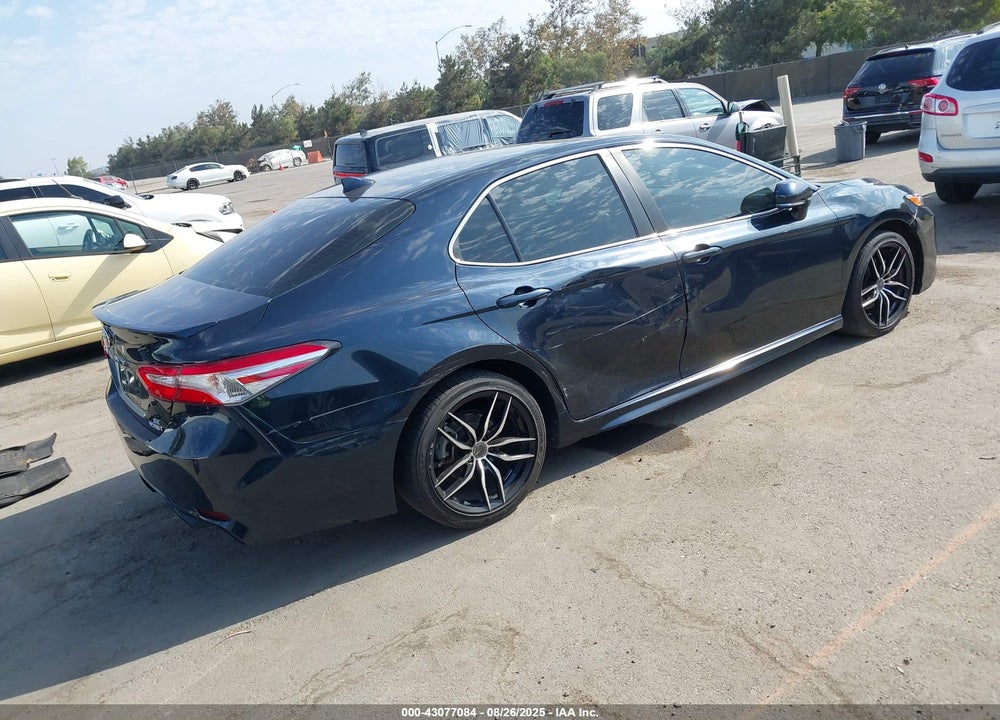 2020 TOYOTA CAMRY SE HYBRID VIN: 4T1J31AK4LU015417