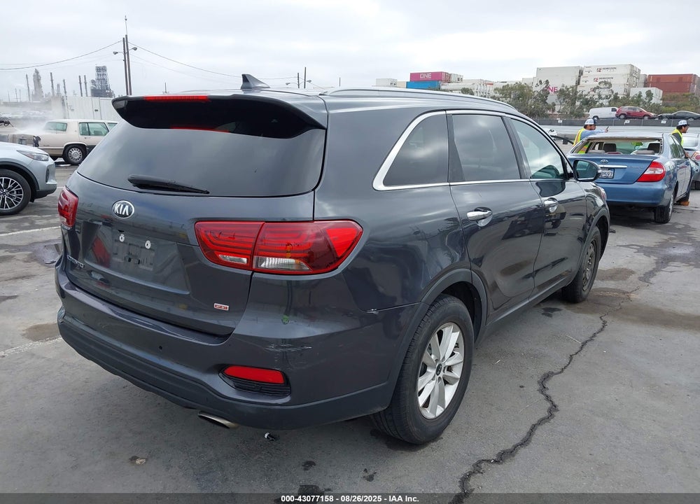 2019 KIA SORENTO VIN: 5XYPG4A36KG455104