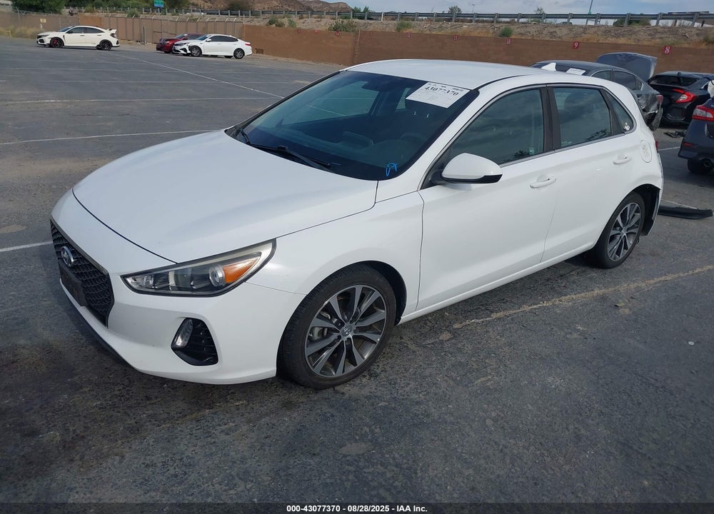 2019 HYUNDAI ELANTRA VIN: KMHH35LE2KU099247