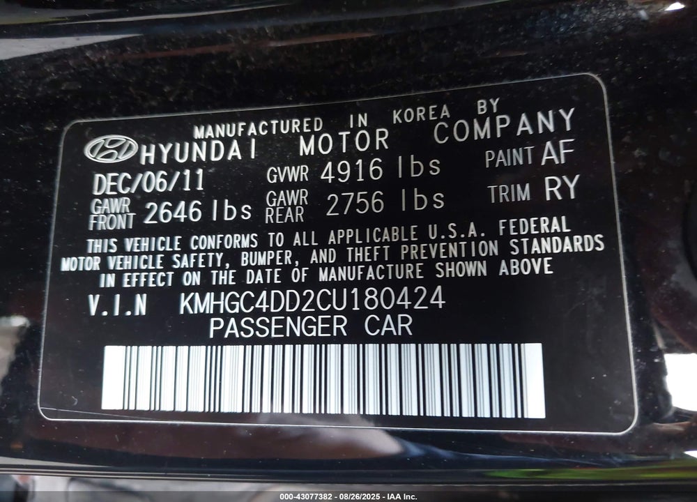 2012 HYUNDAI GENESIS VIN: KMHGC4DD2CU180424